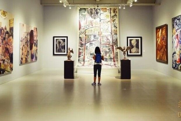 Відвідайте сьогодні музей — це буде найкращим подарунком!