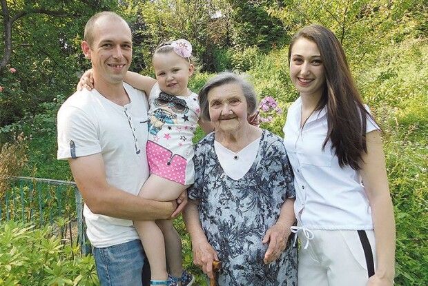 У свої 85 Тамара Макаренко згадує зйомки у фільмі з В’ячеславом Тихоновим