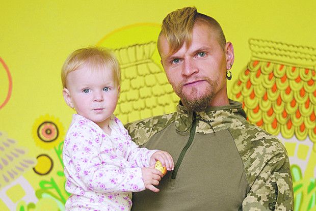 Козак Василь КОРЕЦЬ: «Тата вже давно нема, але я й тепер усі вчинки звіряю по ньому»