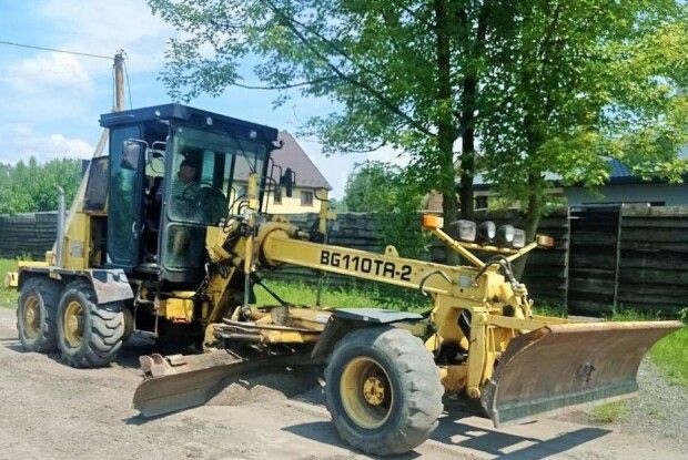 На Волині фірма депутата виграла тендери на ремонт доріг на суму понад 14 млн грн