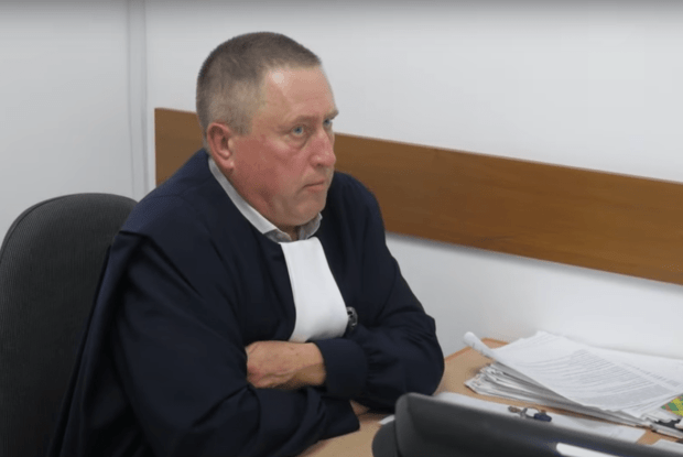 «Ви що, таксист?»: у Луцьку суд закрив справу водія, якого патрульні передали ТЦК (Відео)