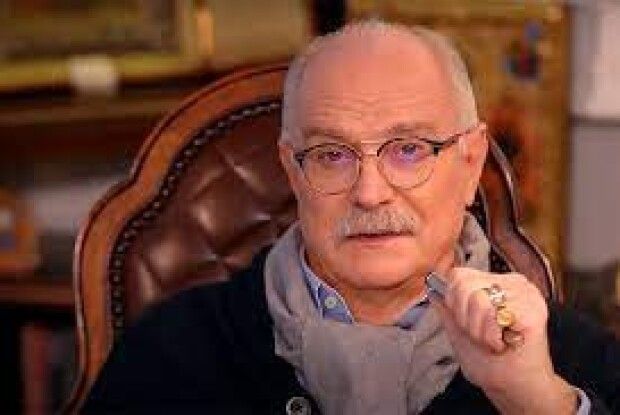 Що вони курять? Михалков боїться, що українці вб'ють його за допомогою заражених птахів (Відео) 