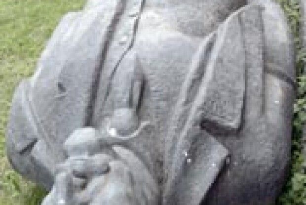 ЛЕНІНА ПРОДАДУТЬ СИМОНЕНКОВІ?