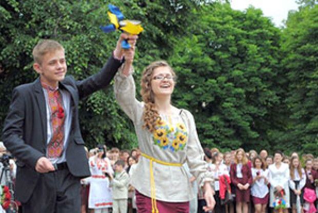 ВІКНО РУБРИКИ: зустрічай нас, доросле життя!