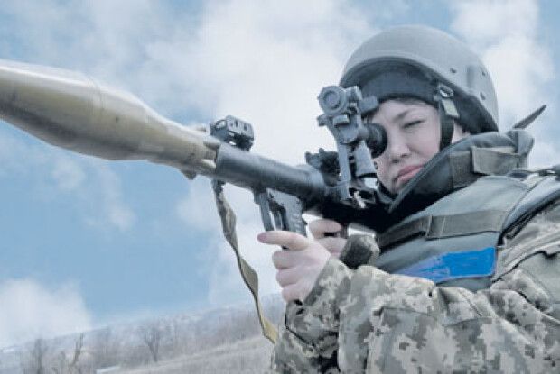 В українській армії побільшає жінок
