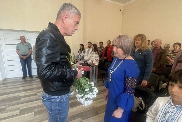 Мамі загиблого Захисника з Волині вручили посмертну нагороду «За мужність»