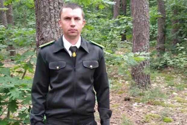 Тривожниий дзвінок з роботи – «Збирайся!» – пролунав по дорозі з пологового, звідки забирав дружину з новонародженим сином