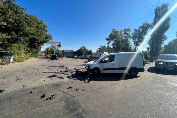 У Рівному не розминулися три автівки