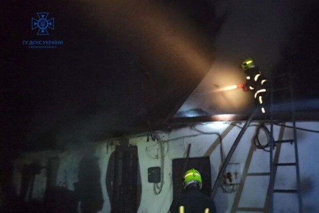 Рятувальники Волині загасили дві пожежі, пов’язаних зі світлом