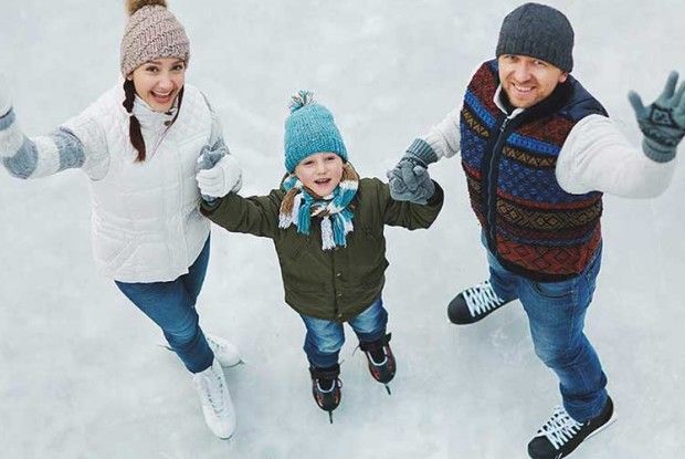 Як одягнутися на ковзанку?