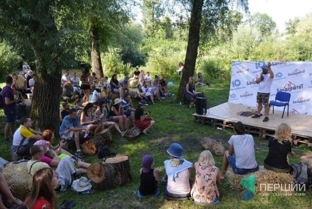 Хто виступатиме на літературній та гутірковій сцені «Бандерштату» (Програма)