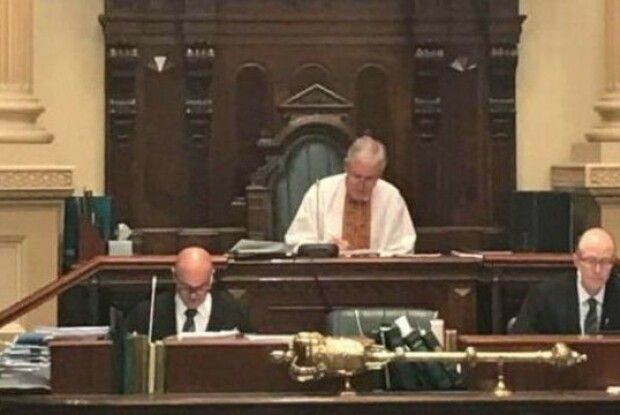 Спікер парламенту Австралії одягнув вишиванку 