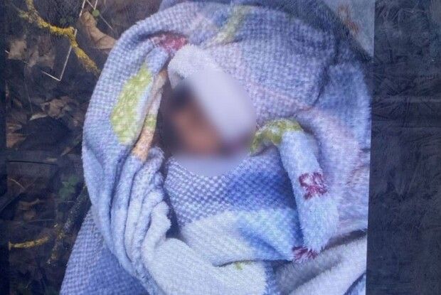 Встановили особу жінки, яка залишила новонароджену дитину на вулиці