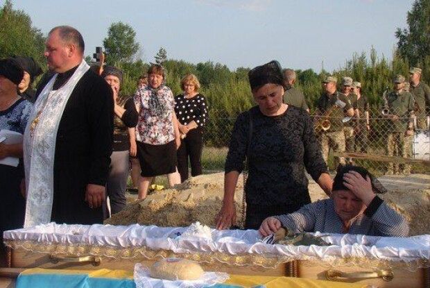На Волині попрощалися з полеглим Героєм Олександром Чаком (Фото)