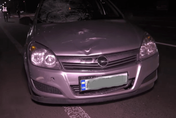 У Струмівці машина збила чоловіка