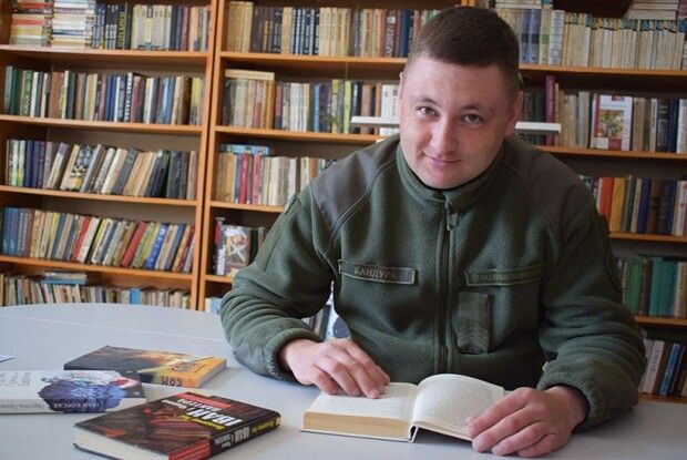 Що читають гвардійці на карантині