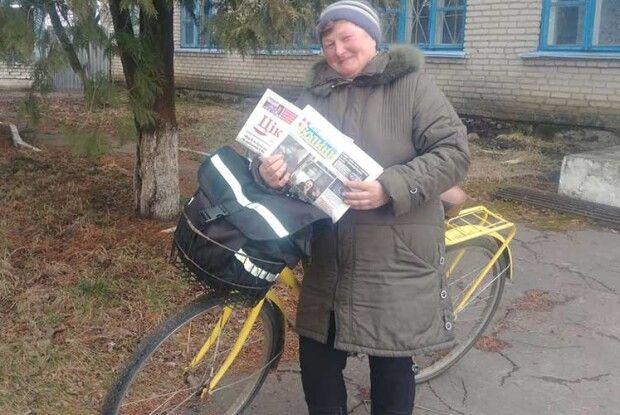 «Нема світла – ​нема інтернету, а газету я принесу…  Навіть якщо кінь не проїде!»