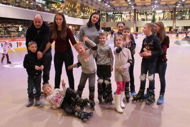 Волинські чиновники... стали на ролики