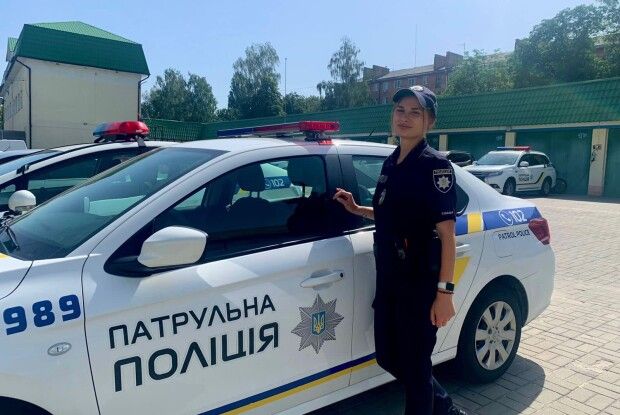 «Після Маріуполя я вже нічого не боюся»: патрульна-переселенка в Рівному затримувала підозрюваного у вбивстві