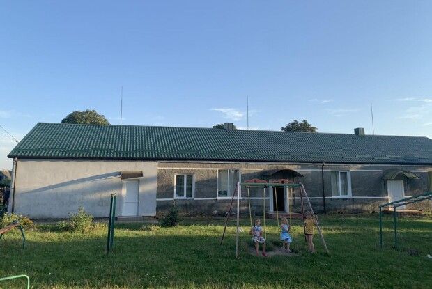 Жителі волинського села просять чиновників не закривати школу «хоча б на час війни» (Фото)