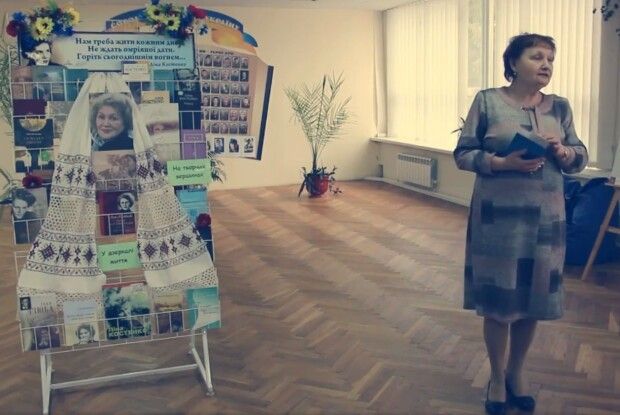 У волинській бібліотеці читали поезії Ліни Костенко (Відео)