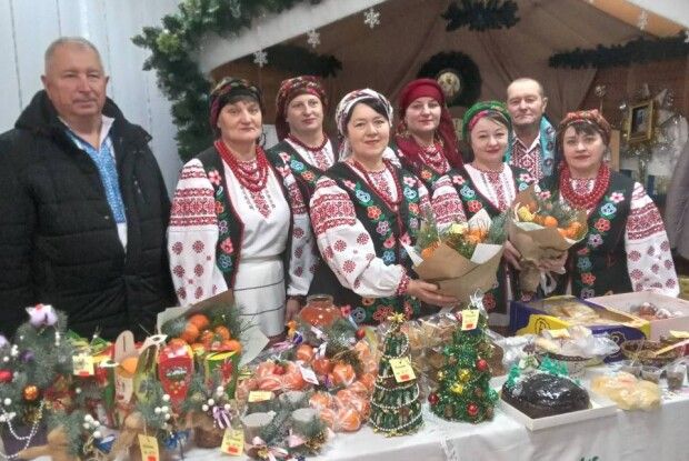 «Запрягайте, хлопці, коней» – сказали у волинських Журавичах і вирушили допомагати ЗСУ