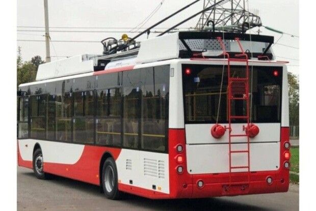 Луцька влада тимчасово змінює рух двох тролейбусів