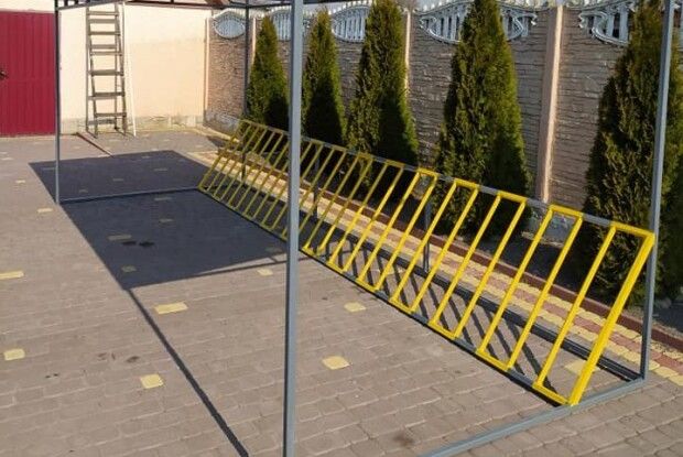 У Вербі зробили велопарковку для школярів