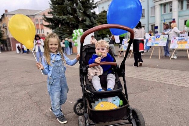 У місті на Волині вшанували День, про який мріють усі (Фото)