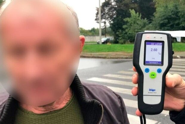 П’яний за кермом: у Луцьку не поділили дороги Mercedes-Benz та Lexus  