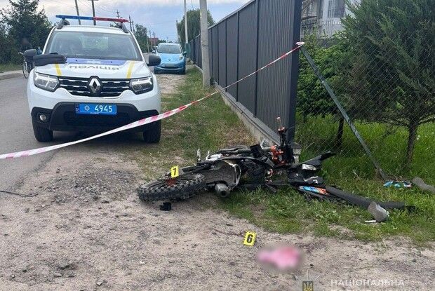 На Волині 18-річний мотицикліст потрапив під автівку