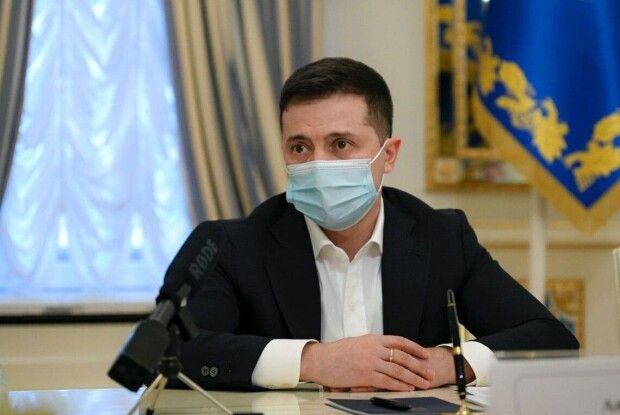 Тисячу Зеленського не видаватимуть грошима на руки і спробують «двома зайцями»