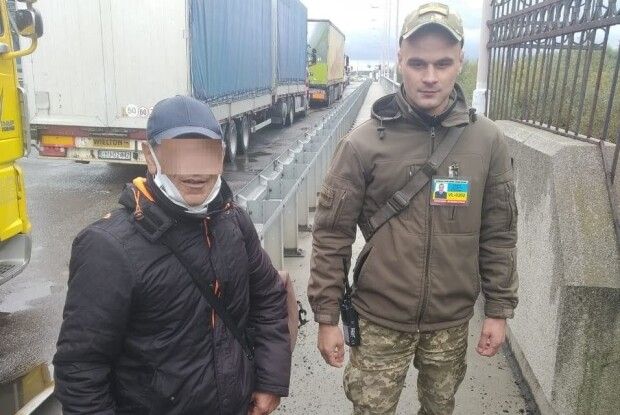 На Волині затримали громадянина Туреччини, який пробирався до Польщі 