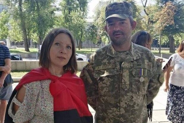 «Тепер діти просять нас говорити з ними українською. Інакше ми вороги…»