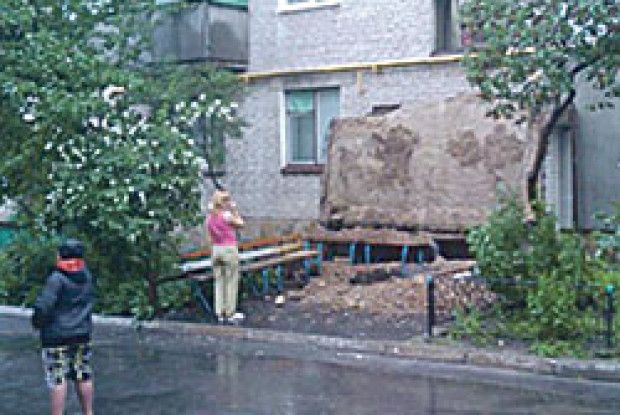 НА ЩАСТЯ, ОБІЙШЛОСЯ  БЕЗ ЖЕРТВ