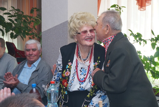 «Солодкі поцілунки і через 67 років шлюбу»