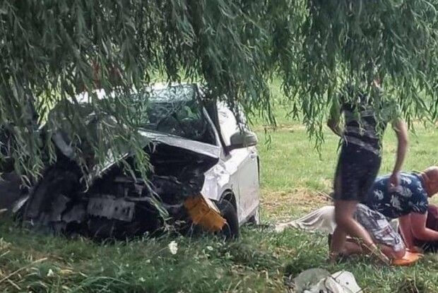 На Горохівщині у моторошній ДТП загинули 3 особи, постраждали 6 дітей: подробиці