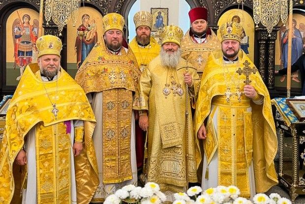 Скандальний очільник Лаври відслужив у соборі Луцька (Фото)