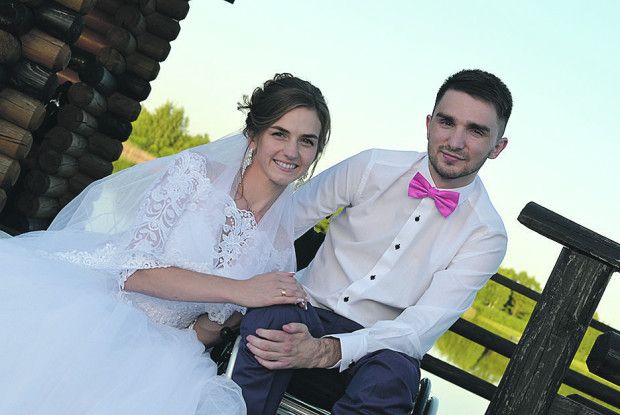 Наречений у візку. Бо Саша + Катя = любов!