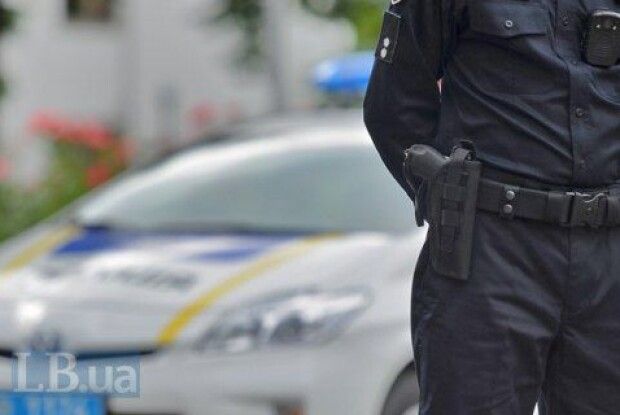 Поліція виїхала в центр Горохова на затримання озброєних чоловіків, але пістолет виявився… іграшковим