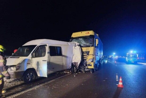 У Польщі в ДТП загинули двоє громадян Молдови, серед пасажирів мікроавтобуса був українець