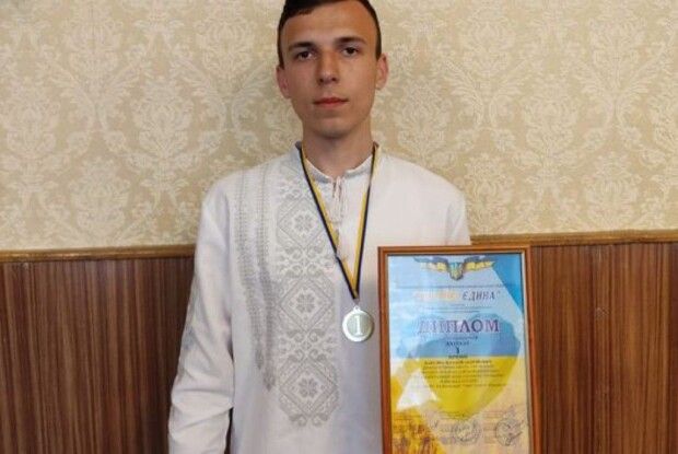Вихованця Іваничівської громади нагородили І премією Всеукраїнського фестивалю-конкурсу мистецтв