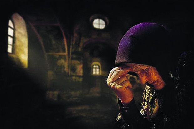 Самі себе спалювали, щоб… не хреститися трьома пальцями