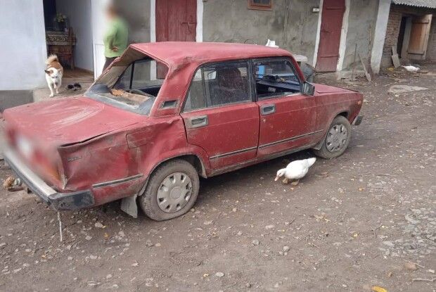 На Волині жінка викликала поліцію до співмешканця, а в нього виявили «букет» правопорушень