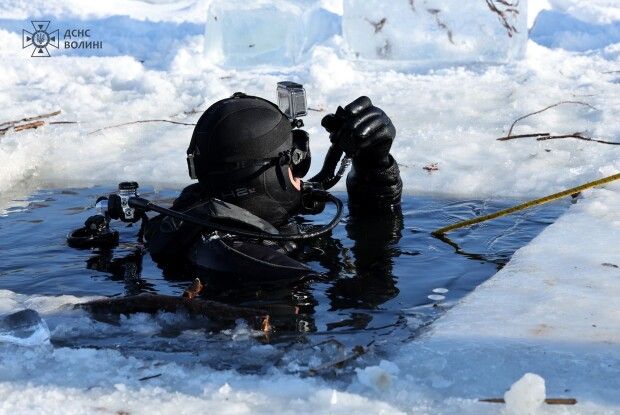 Що шукали водолази-рятувальники на Теремнівських ставках у Луцьку