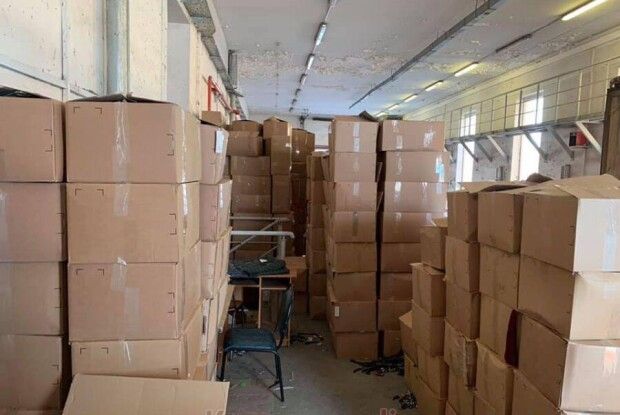 За ввезення контрабандного одягу водію доведеться сплатити 2 млн грн штрафу