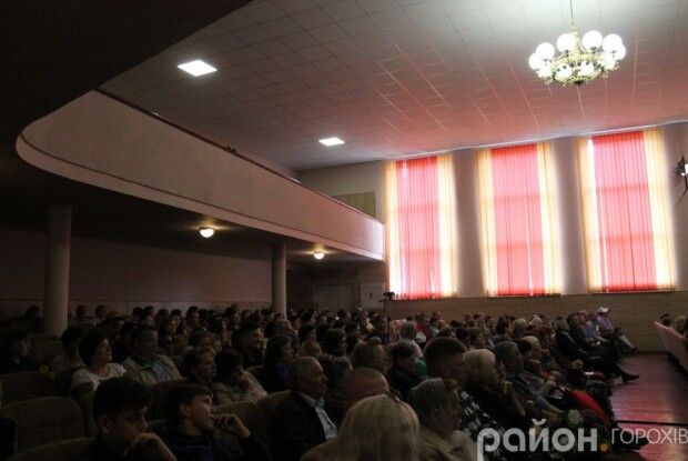 Після ремонту у горохівській «Просвіті» - концертна заметіль