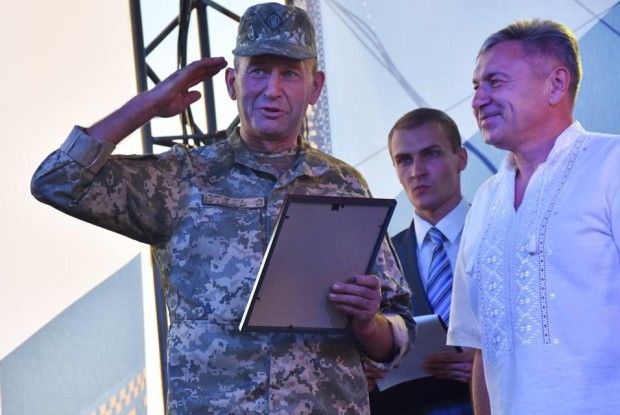 Бійці волинської 14 бригади отримали нагороди на передовій