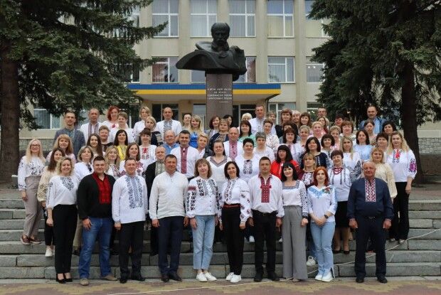 Горохівчани освідчилися в своїй любові до вишиванок (Фото)