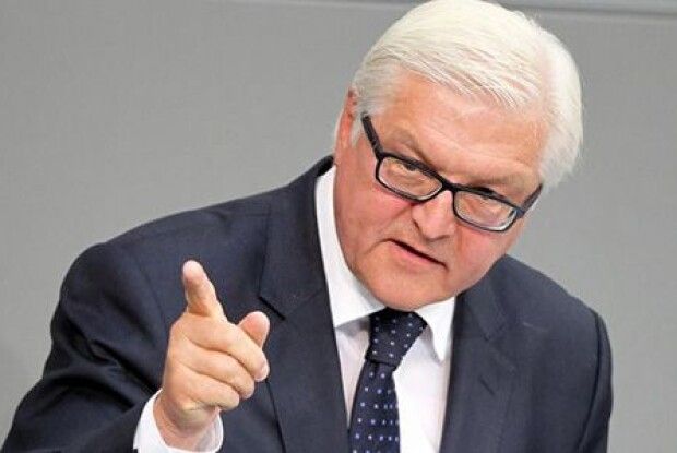 Штайнмаєр вимагав від Зеленського пояснити, чому скасували його візит до Києва 